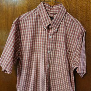 Men's Medium Eddie Bauer Relaxed Fit Red/Yellow/White Plaid Short Sleeve Shirt